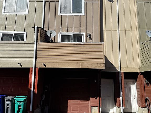 5th image of 8728 SE Division St