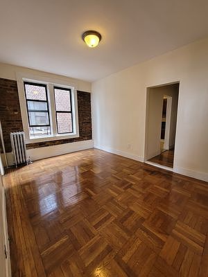 4th image of 550 Parkside Ave #C5