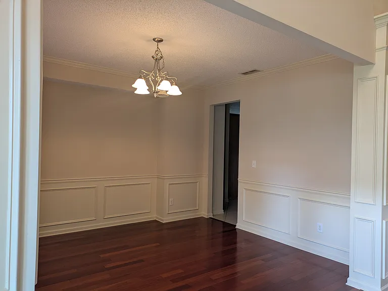 108 Blue Spruce Dr — Photo 4