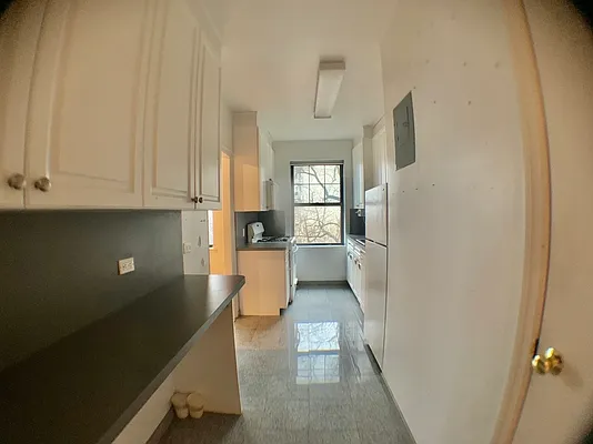 Rented by Bond New York | media 6