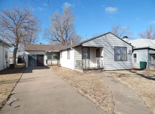 1011 State St, Larned, KS 67550