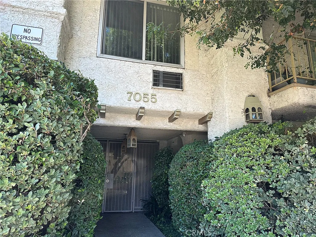 1 bed, 800 sqft, $1,900 — Photo 2