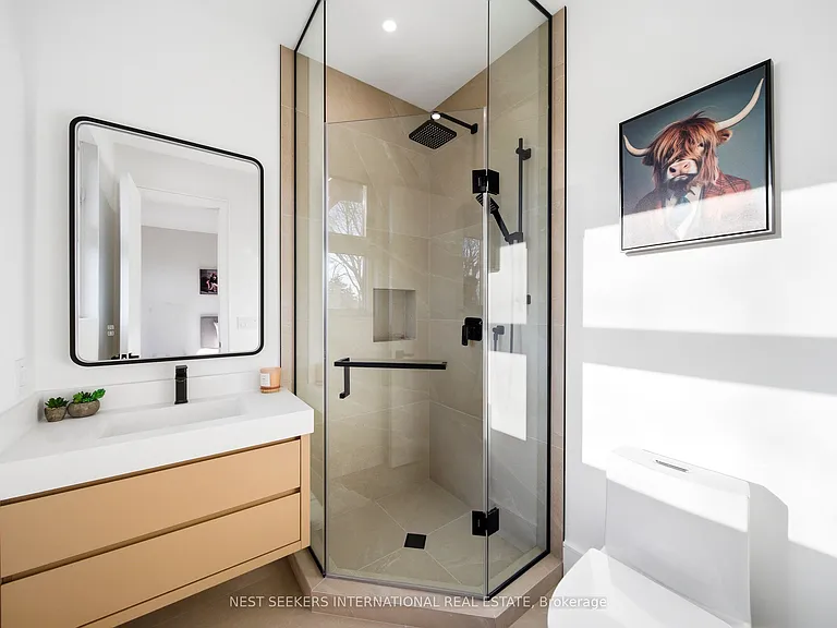 27 Inverleigh Dr — Photo 32