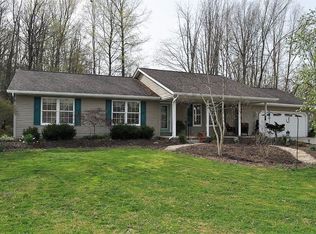 2707 Pleasantville Rd NW, Baltimore, OH 43105