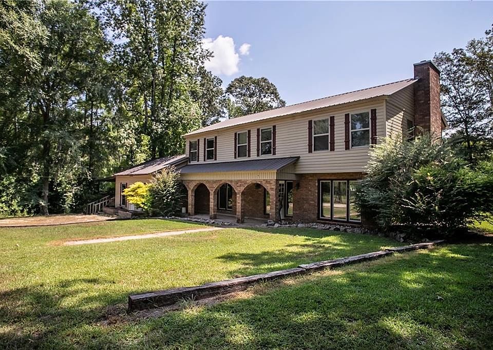 1st image of 651 Ates Rd