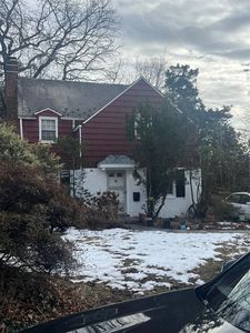 14 Winthrop Road, Port Washington, NY, 11050