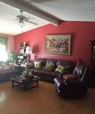 3rd image of 5279 Dickens Dr