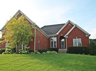2011 Bryans Park Ct, Springfield, TN 37172