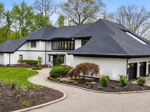 254 W Wayne Ave, Wooster, OH 44691