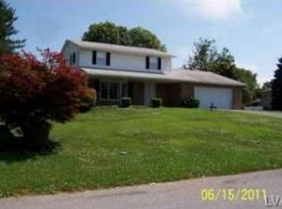 2965 Fornance Rd, Bethlehem, PA 18020