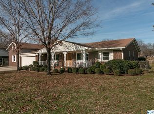 715 Lily Flagg Rd SE, Huntsville, AL 35802