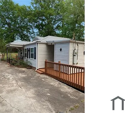 1660 Roberts St SW — Photo 11