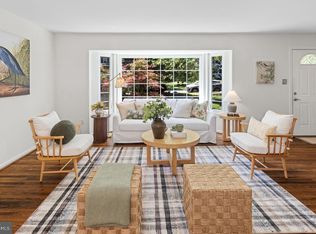 2600 Ryegate Ln, Alexandria, VA 22308