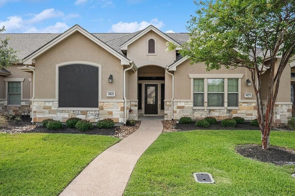 3 bed, 3.0 bath, 1471 sqft, $1,950 — Photo 1