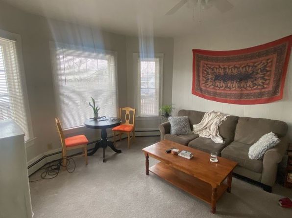 588 Montgomery St #3