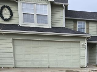 430 N Spruce St, Gardner, KS 66030