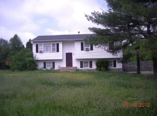 433 Toleman Rd, Rock Tavern, NY 12575