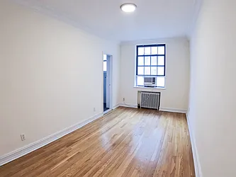 Rented by Urban Real Estate Inc