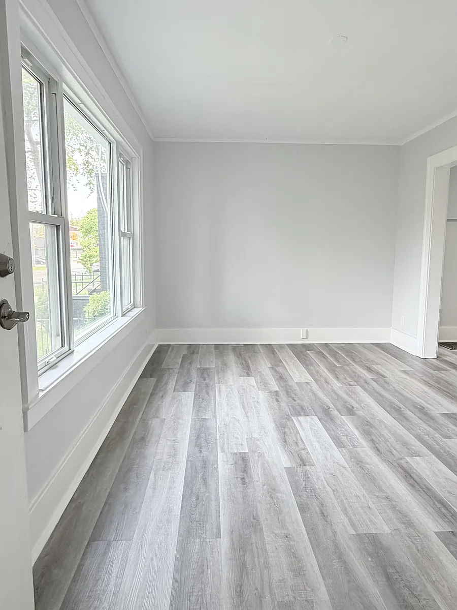 Building Photo - 1165 Howard Ave #2