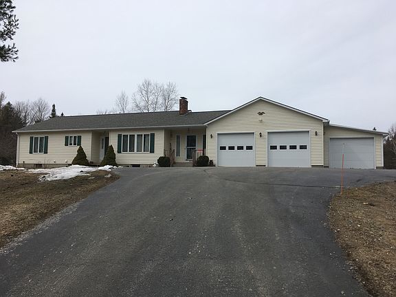 Front of house from driveway