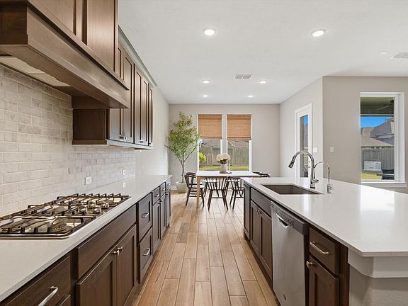5th image of 712 Serenity View Ln