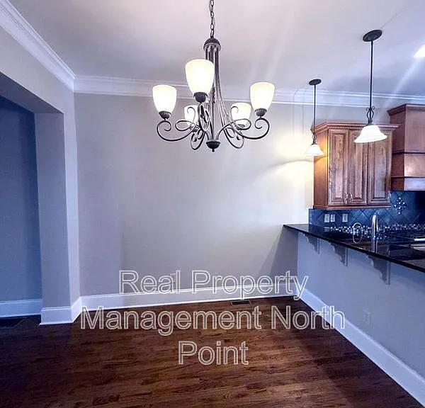 3026 Eltham Pl — Photo 11