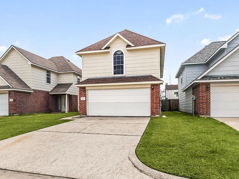 11914 E Vita Cir — Photo 2