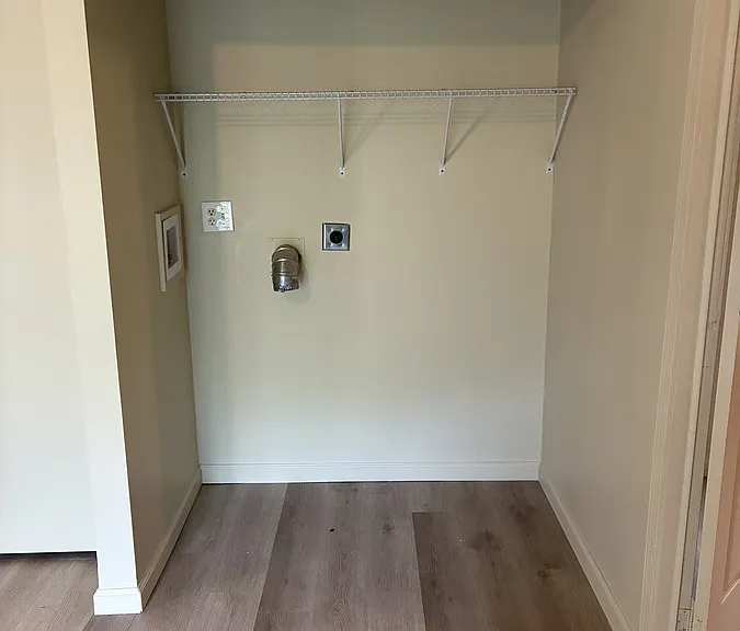 1305 N Floyd St #50 — Photo 12