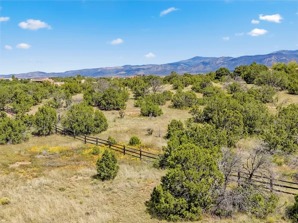 8 Toribelle Trl, Santa Fe, NM 87506