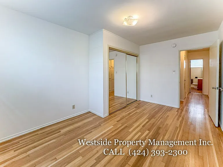 244 S Doheny Dr #244A — Photo 17