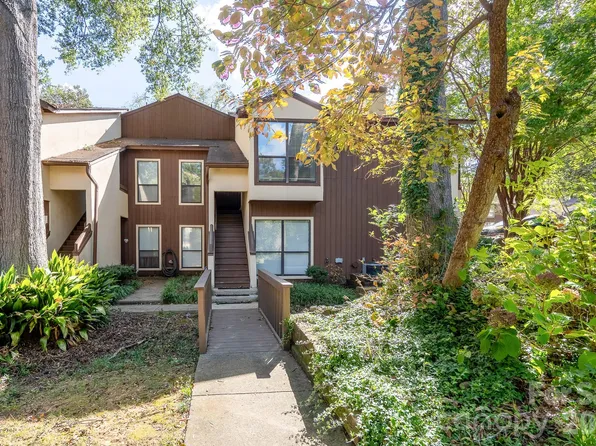 7309 Winery Ln, Charlotte, NC 28227