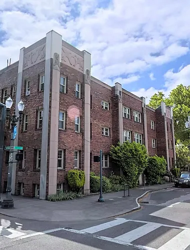 1530 NE 10th Ave #201 Photo 1