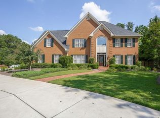 2800 Harwick Dr, Sandy Springs, GA 30350