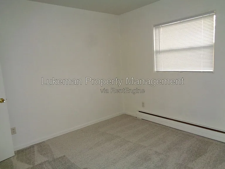 1536 Henson Ave #2 — Photo 12