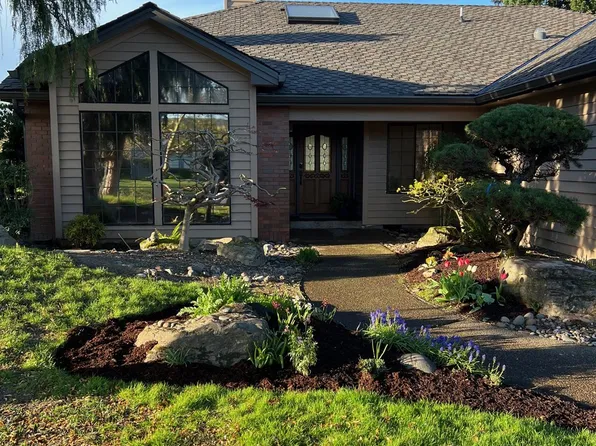 435 Snead Dr N, Keizer, OR 97303