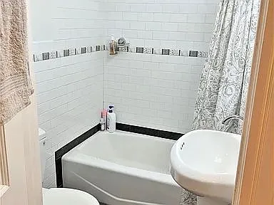 472 S Main St #2 — Photo 9