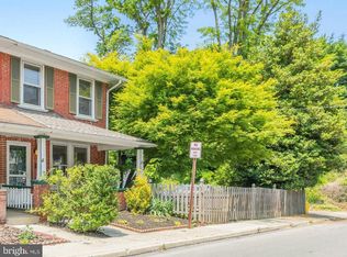 20 N Roberts Rd, Bryn Mawr, PA 19010