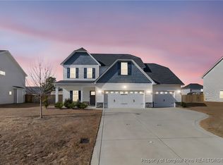 364 Croft Dr, Fayetteville, NC 28312