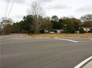 11022 County Farm Rd, Gulfport, MS 39503