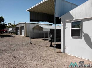 300 Mescal Dr, Elephant Butte, NM 87935