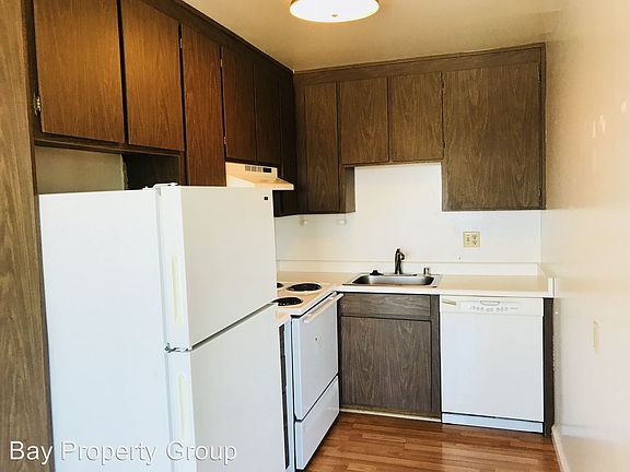 3rd image of 330 Parnassus Ave APT 105
