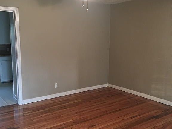 4th image of 766 Ballinger St