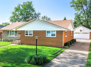 1012 W New York St, Aurora, IL 60506