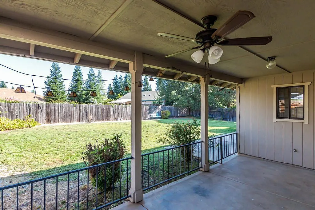 Home in Mary Lake with New Updates! — Photo 3