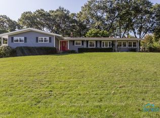 4739 Far Hills Rd, Toledo, OH 43623