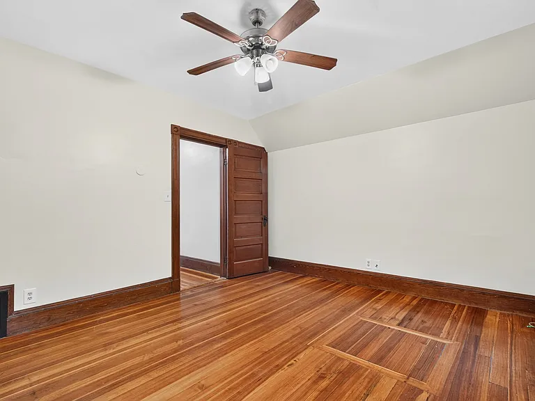 45 Edwin St #2 — Photo 20