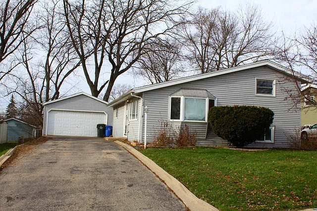 1122 Denver Dr photo 1