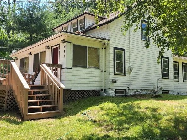 572 Sackett Lake Road, Monticello, NY 12701
