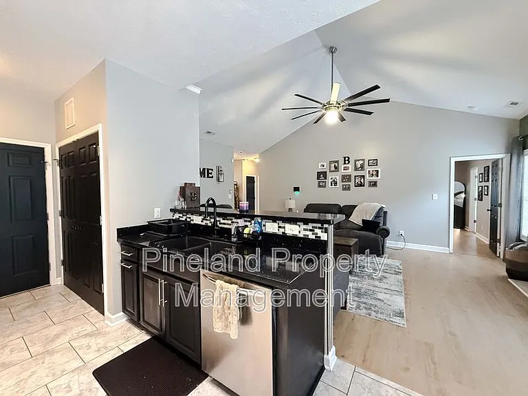 229 Scarlet Oak Dr — Photo 7