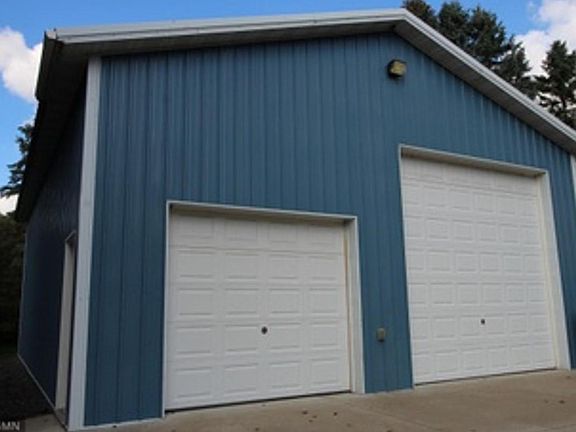 5th image of 17540 Kettle River Blvd NE